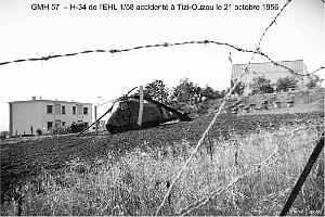 203- ARMEE DE L'AIR EN ALGERIE 1945-1962-51 (77)